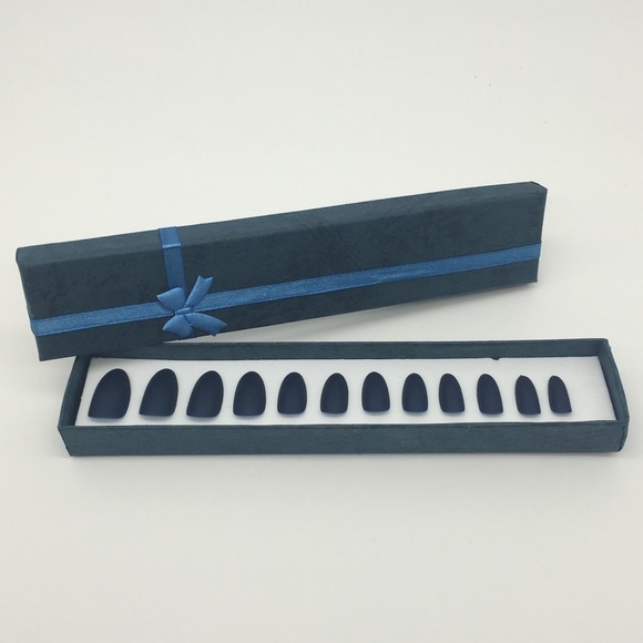 Blue Matte Press-On Nails - Picture 2 of 4